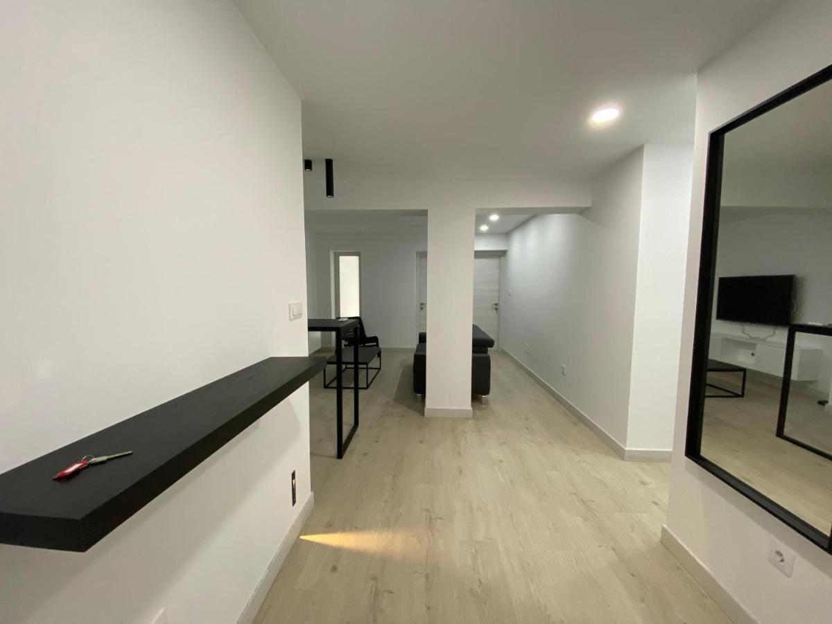 Apartamento En Avenida De Finisterre Apartment A Coruna Bagian luar foto